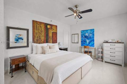 802 Euclid Ave 305, Miami Beach FL - photo 11 of 16