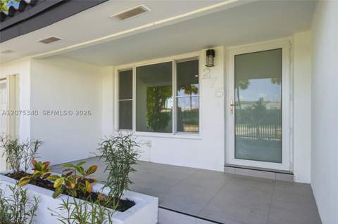 275 W 13th St, Hialeah FL - photo 10 of 49