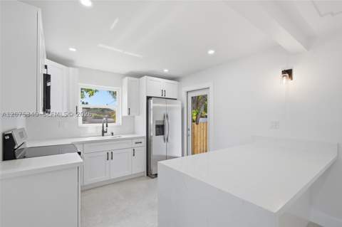 275 W 13th St, Hialeah FL - photo 16 of 49