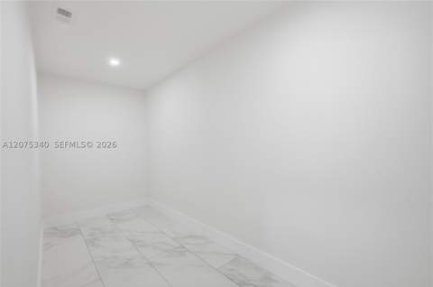 275 W 13th St, Hialeah FL - photo 20 of 49