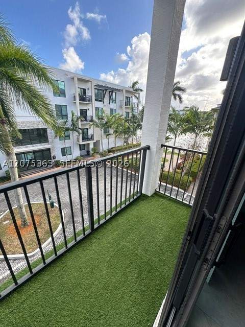4700 NW 84th Ave 31, Doral FL - photo 13 of 30