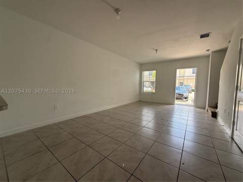 488 NE 5th Ter, Florida City FL - photo 14 of 23