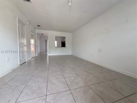 488 NE 5th Ter, Florida City FL - photo 9 of 23
