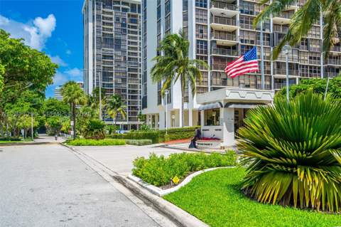 1901 Brickell Ave B1411, Miami FL - photo 12 of 18
