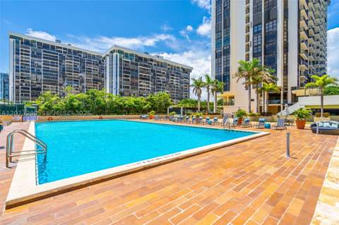 1901 Brickell Ave B1411, Miami FL - photo 13 of 18