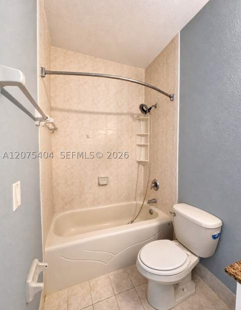 2908 SE 17th Ave 202, Homestead FL - photo 16 of 17