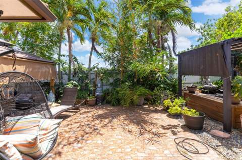 12382 SW 213th Ter, Miami FL - photo 17 of 23