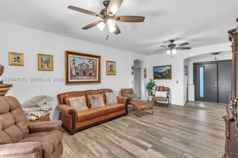12382 SW 213th Ter, Miami FL - photo 7 of 23