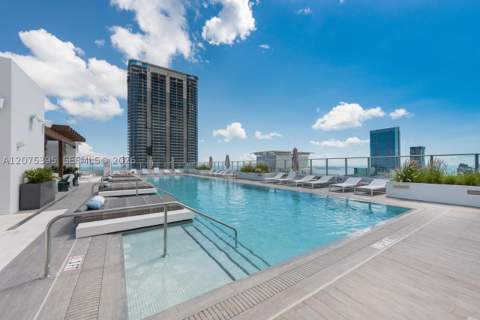 1010 Brickell Ave 2009, Miami FL - photo 10 of 24