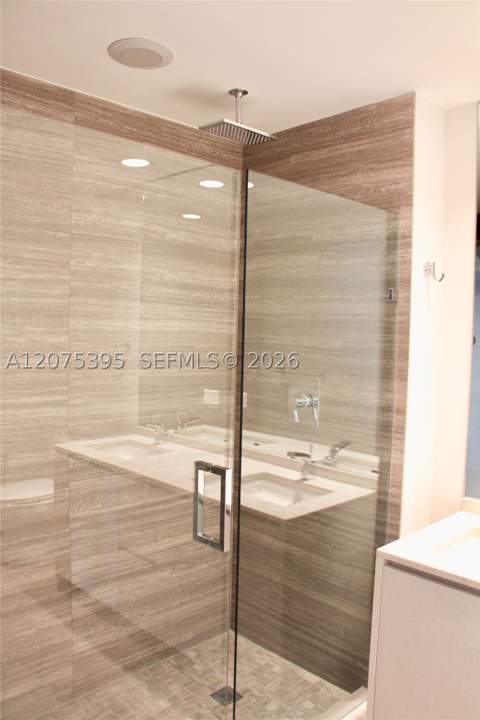 1010 Brickell Ave 2009, Miami FL - photo 19 of 24