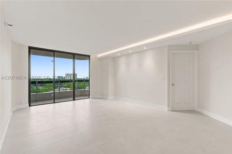 3530 Mystic Pointe Dr 808, Aventura FL - photo 11 of 41