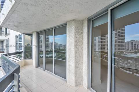 3530 Mystic Pointe Dr 808, Aventura FL - photo 17 of 41