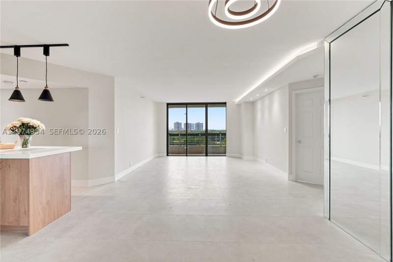 2 bedroom Condominium at 3530 Mystic Pointe Dr 808, Mystic Pointe Tower 500, Aventura — photo 4