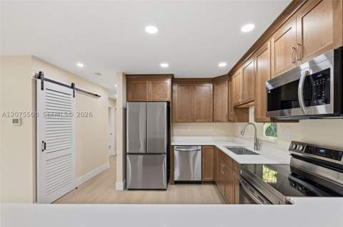 1391 NW 18th St, Homestead FL - photo 12 of 35