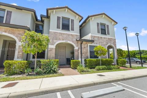 11438 W 34th Ct 11438, Hialeah FL - photo 21 of 35