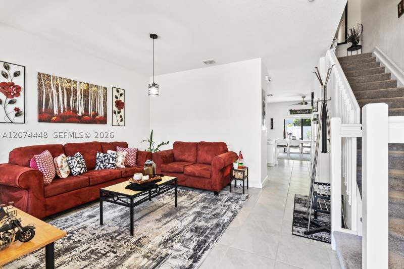 3 bedroom Villa at 11438 W 34th Ct 11438, Aquabella North, Hialeah — photo 5