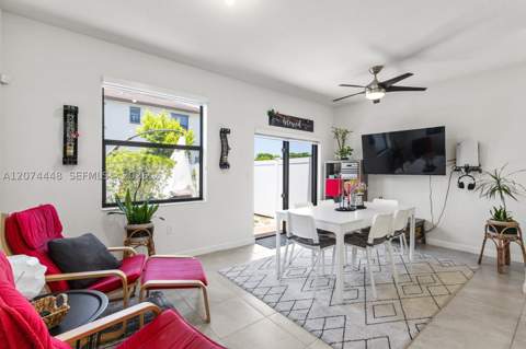 11438 W 34th Ct 11438, Hialeah FL - photo 8 of 35