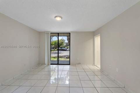 8420 SW 133rd Ave Rd 105, Miami FL - photo 9 of 25