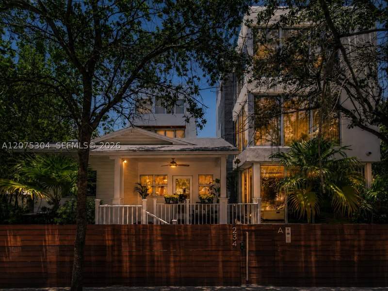 3 bedroom Townhouse at 234 Washington Ave A, Ocean Beach Addn No 3 Pb 2, Miami Beach — photo 2