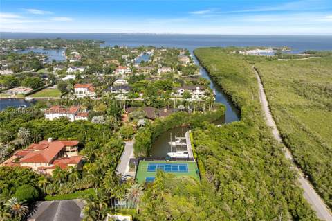 9490 Old Cutler Ln, Coral Gables FL - photo 7 of 46