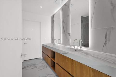 1400 Biscayne Blvd 1706, Miami FL - photo 12 of 39