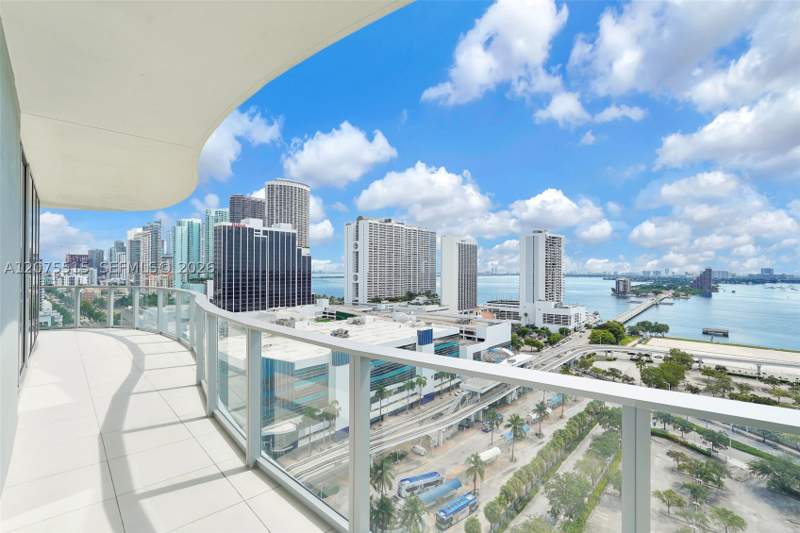 2 bedroom Condominium at 1400 Biscayne Blvd 1706, Casa Bella Residences, Miami — photo 2