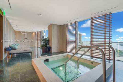 1400 Biscayne Blvd 1706, Miami FL - photo 22 of 39