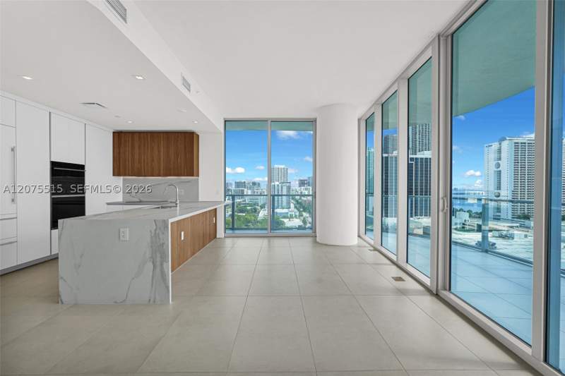 2 bedroom Condominium at 1400 Biscayne Blvd 1706, Casa Bella Residences, Miami — photo 3