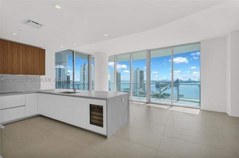 1400 Biscayne Blvd 1706, Miami FL - photo 6 of 39