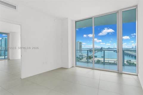 1400 Biscayne Blvd 1706, Miami FL - photo 8 of 39