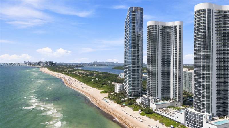 3 bedroom Condominium at 15811 Collins Ave 2802, Tdr Tower III Condo, Sunny Isles Beach — photo 4