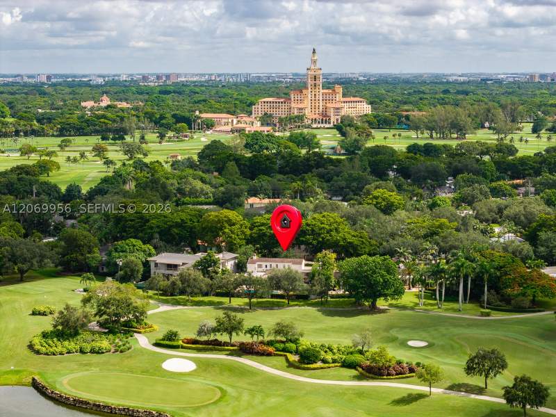 5 bedroom SingleFamilyResidence at 4128 Pinta Ct, C Gab Country Club Sec 5, Coral Gables — photo 3