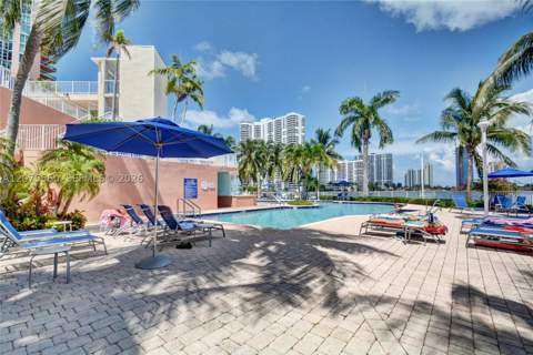 3370 Hidden Bay Dr 815, Aventura FL - photo 11 of 106