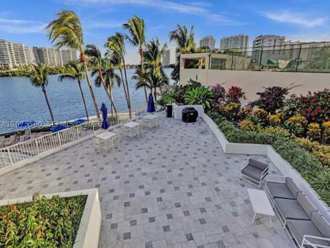 3370 Hidden Bay Dr 815, Aventura FL - photo 15 of 106