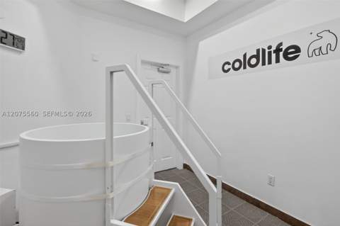 3370 Hidden Bay Dr 815, Aventura FL - photo 22 of 106