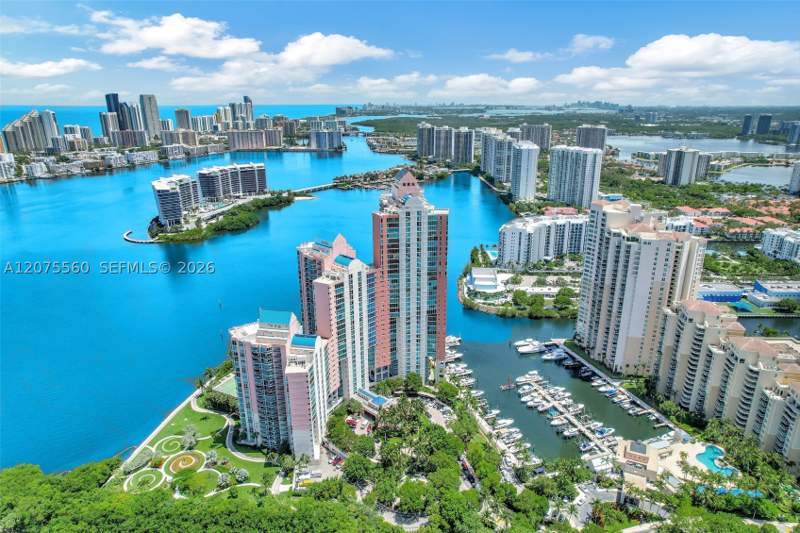 2 bedroom Condominium at 3370 Hidden Bay Dr 815, 100 Hidden Bay Condo, Aventura — photo 3