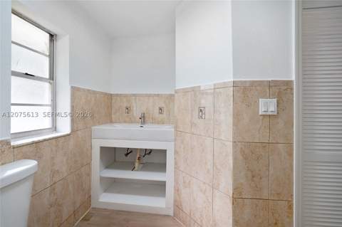 360 NW 179th Ter, Miami Gardens FL - photo 18 of 34