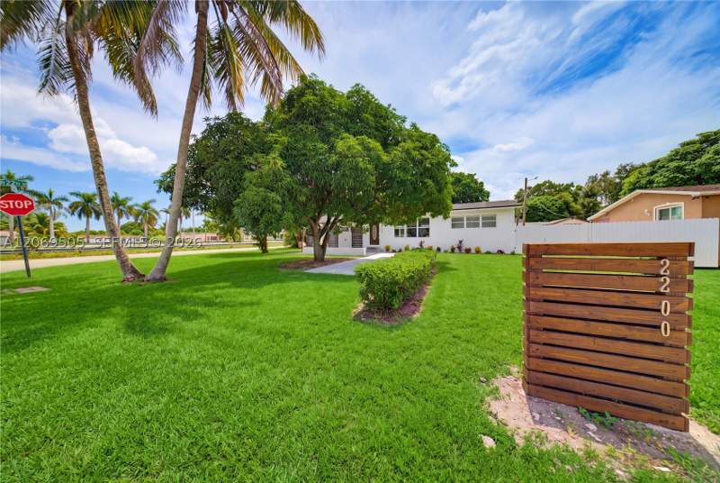 3 bedroom SingleFamilyResidence at 2200 NW 110th St, GOLF PARK SEC 2 REV, Miami — photo 4