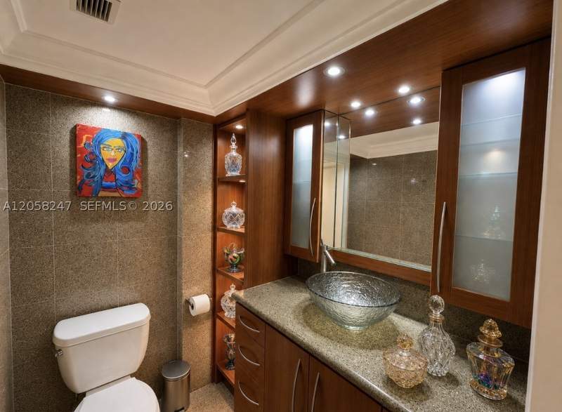 3 bedroom Condominium at 9511 Collins Ave 1507, 9500 OCEANS CONDO, Surfside — photo 5