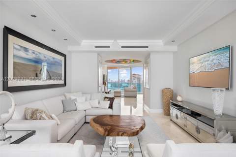 300 Pointe Dr 2806, Miami Beach FL - photo 10 of 53