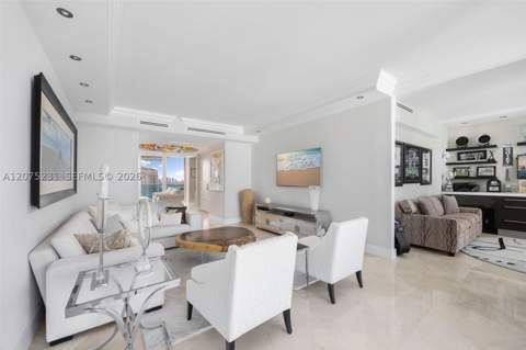 300 Pointe Dr 2806, Miami Beach FL - photo 11 of 53