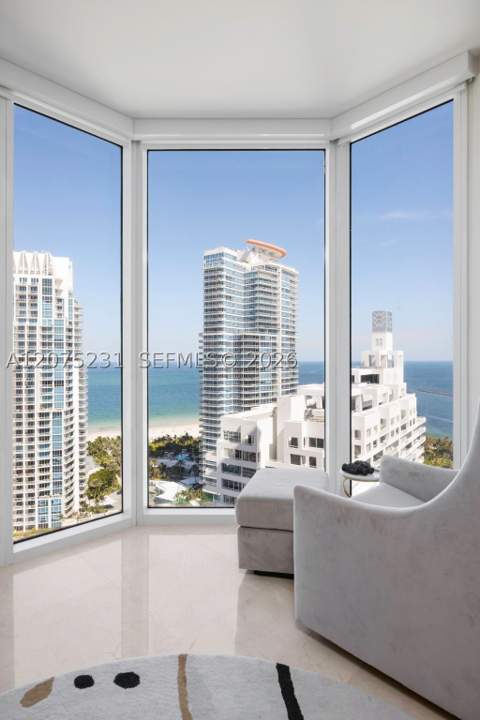 300 Pointe Dr 2806, Miami Beach FL - photo 12 of 53