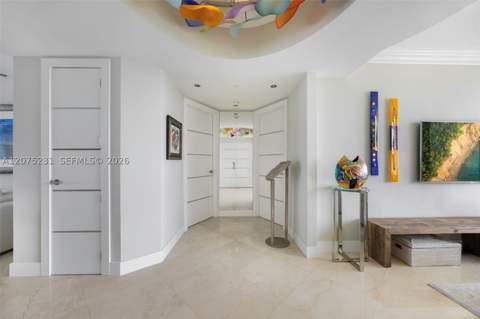 300 Pointe Dr 2806, Miami Beach FL - photo 8 of 53