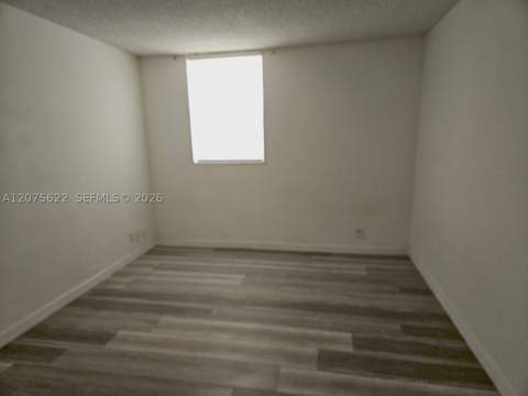 4550 NW 9th St 709E, Miami FL - photo 12 of 28