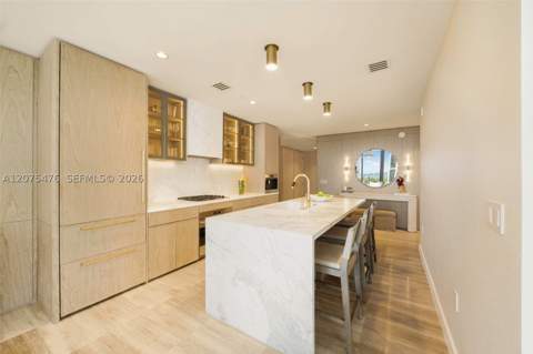 2831 S Bayshore Dr 804, Coconut Grove FL - photo 11 of 49
