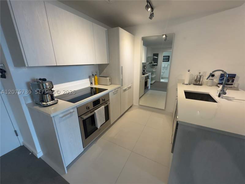 1 bedroom Condominium at 501 NE 31st St 903, Paraiso Bayviews Condo, Miami — photo 2