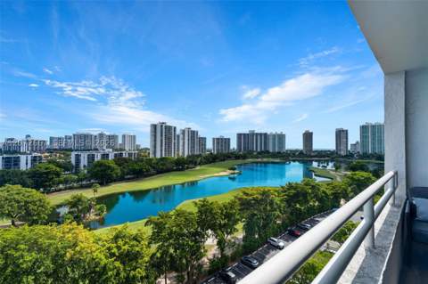 20225 NE 34th Ct 1119, Aventura FL - photo 15 of 33