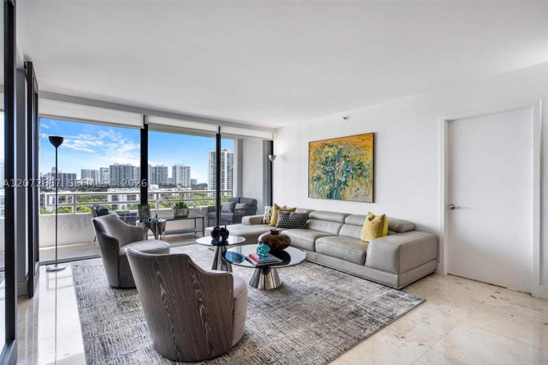 2 bedroom Condominium at 20225 NE 34th Ct 1119, Delvista Towers Condo, Aventura — photo 3