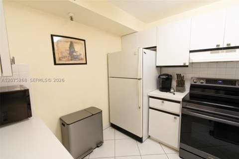 1623 Collins Ave 312, Miami Beach FL - photo 13 of 41
