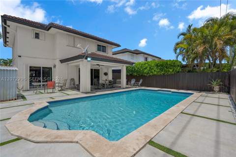 16711 SW 140th Ave, Miami FL - photo 23 of 58